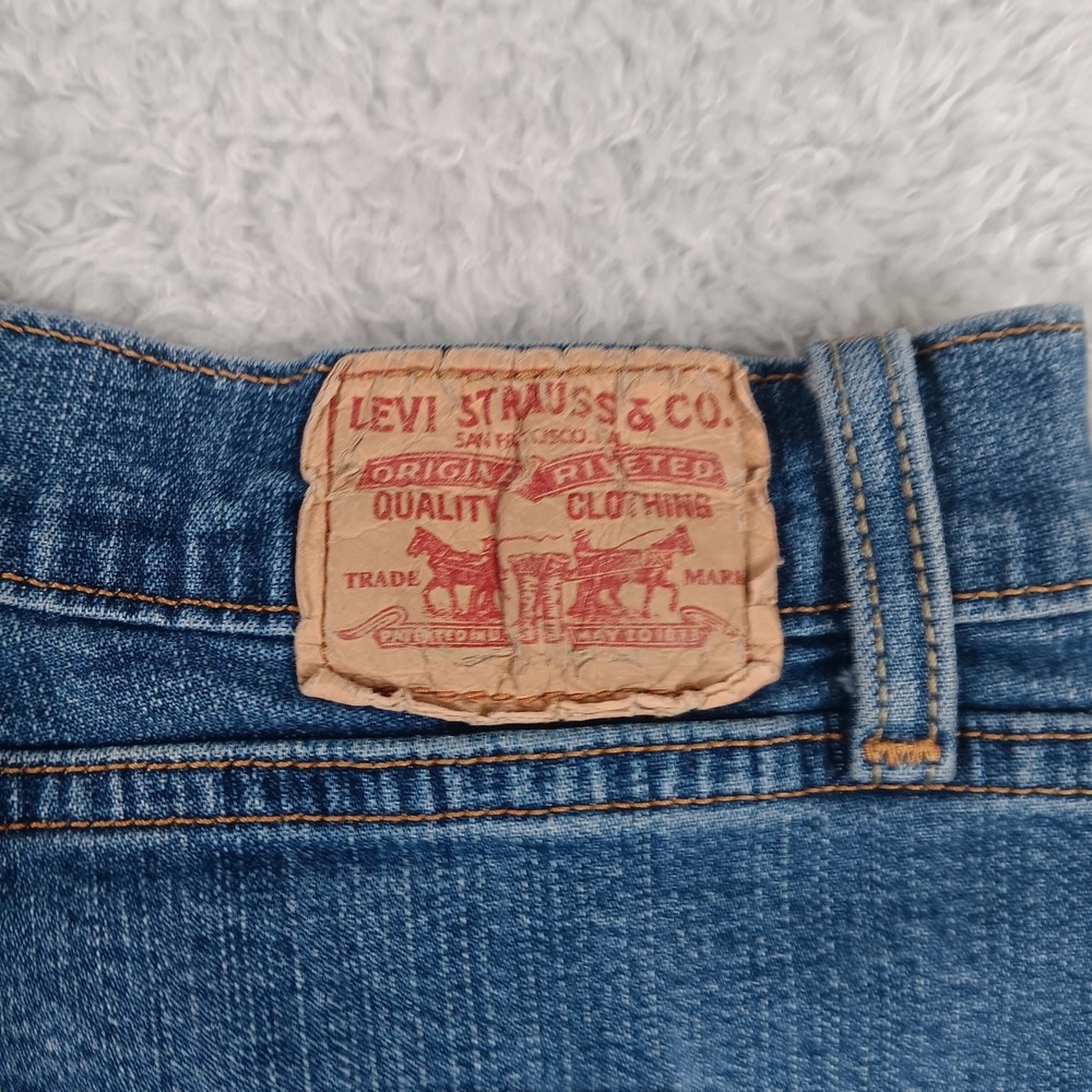 Levi Jeans 550 Women 20S Blue Relaxed Bootcut High Rise Denim 550-0302 - Picture 6 of 11